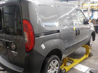 Fiat Doblo Doblo Cargo (263) Van 1.6 D Multijet (263.A.8000) [77kW]  (02-2010/07-=
2022) picture 3