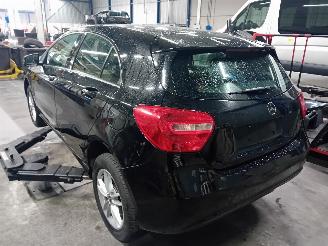 Mercedes A-klasse A (W176) Hatchback 1.5 A-180 CDI 16V (OM607.951) [80kW]  (06-2012/...)= picture 4