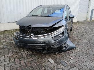 skadebil auto Citroën C4 C4 Grand Picasso (3A) MPV 1.2 12V PureTech 130 (EB2DTS(HNY)) [96kW]  (=
04-2014/03-2018) 2015/9