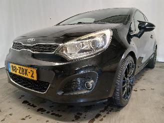 uszkodzony samochody osobowe Kia Rio Rio III (UB) Hatchback 1.2 CVVT 16V (G4LA5) [63kW]  (09-2011/12-2017) 2012/10