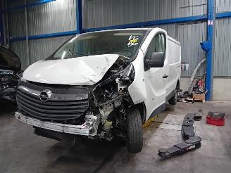 Vrakbiler auto Opel Vivaro Vivaro Van 1.6 CDTi BiTurbo 125 (R9M-452(R9M-D4)) [92kW]  (03-2016/12-=
2019) 2017/0