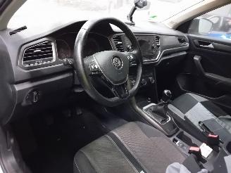 Volkswagen T-Roc T-Roc I SUV 1.5 TSI Evo BMT 16V (DXDB) [110kW]  (11-2017/...) picture 5