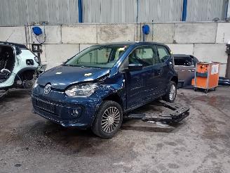 Damaged car Volkswagen Up! Up! (121) Hatchback 1.0 12V 60 (CHYE) [44kW]  (08-2011/08-2020) 2012/7