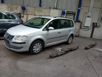 Uttjänta bilar auto Volkswagen Touran Touran (1T1/T2) MPV 1.6 (BSE) [75kW]  (07-2003/05-2010) 2007/2