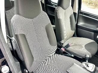 Toyota Aygo Gereserveerd 1.0 VVT-i 68pk aut + f1 Aspiration - nap - airco - facelift - led - bleutooth - elektr ramen - slechts 75dkm picture 26