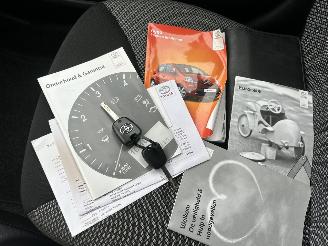 Toyota Aygo Gereserveerd 1.0 VVT-i 68pk aut + f1 Aspiration - nap - airco - facelift - led - bleutooth - elektr ramen - slechts 75dkm picture 17