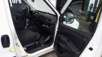 Opel Combo Combo, Van, 2012 / 2018 1.6 CDTI 16V picture 10