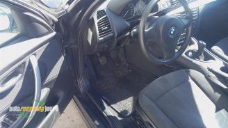 BMW 1-serie 1 serie (E87/87N), Hatchback 5-drs, 2003 / 2012 120d 16V picture 21