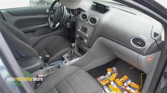 Ford Focus Focus 2, Hatchback, 2004 / 2012 1.6 TDCi 16V 110 picture 31