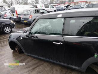 Mini Clubman (R55) onderdelen (kleur: MIDNIGHT BLACK METALLIC (A94) donorauto picture 15