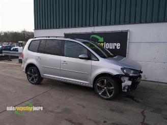 Uttjänta bilar auto Volkswagen Touran Touran (1T3), MPV, 2010 / 2015 1.6 TDI 16V 2013/9