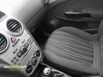 Opel Corsa Corsa D, Hatchback, 2006 / 2014 1.4 16V Twinport picture 20