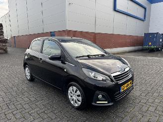 Peugeot 108 1.0  50Kw Active picture 17