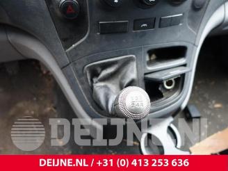 Hyundai H-300  picture 18