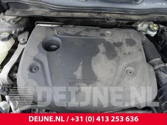 Volvo V-40 V40 (MV), Hatchback 5-drs, 2012 / 2019 2.0 D2 16V picture 35