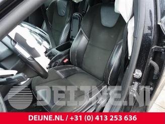 Volvo V-40 V40 (MV), Hatchback 5-drs, 2012 / 2019 2.0 D2 16V picture 20