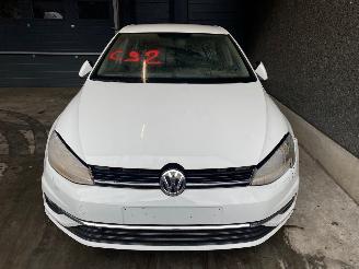 Volkswagen Golf Golf VII (AUA) Hatchback 2012 / 2019 1.0 TSI 12V Hatchback  Benzine 999cc 81kW (110pk) FWD picture 4