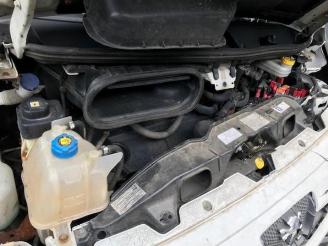 skadebil auto Peugeot Boxer  2013/4