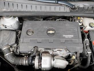 Chevrolet Orlando Orlando, -, 2010 / 2015 2.0 D 16V picture 23