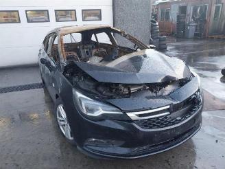 krockskadad bil bedrijf Opel Astra Astra K Sports Tourer, Combi, 2015 / 2022 1.6 CDTI 110 16V 2017/2