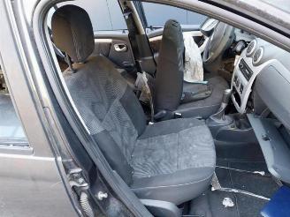 Dacia Sandero Sandero I (BS), Hatchback, 2008 / 2013 1.2 16V picture 17