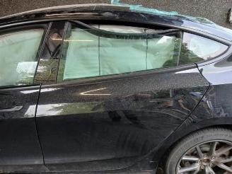 Tesla Model 3 Model 3, Sedan, 2017 Long Range AWD 75 kWh picture 6