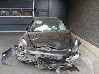 Tesla Model 3 Model 3, Sedan, 2017 Long Range AWD 75 kWh picture 2