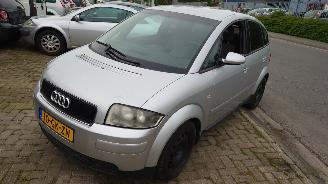 skadebil auto Audi A2 2001 1.4 16v AUA FDM Zilver LY7W onderdelen 2001/1