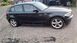 BMW 1-serie 2006 116i E87 N45B16A Zwart 475 onderdelen picture 8