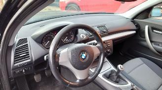 BMW 1-serie 2006 116i E87 N45B16A Zwart 475 onderdelen picture 16