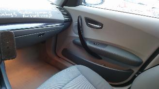 BMW 1-serie E87 118D 2004 M47D20 204D4 Zwart 668 onderdelen picture 22