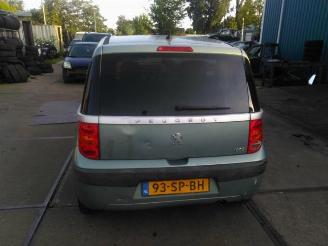 Peugeot 1007 1007 (KM), Hatchback 3-drs, 2004 / 2011 1.4 picture 3