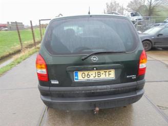 Opel Zafira Zafira (F75), MPV, 1998 / 2005 2.2 16V picture 3