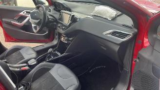 Peugeot 2008 2008 (CU), MPV, 2013 / 2019 1.2 12V e-THP PureTech 110 picture 12