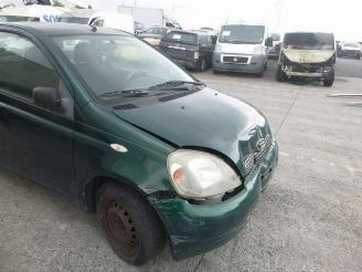 Toyota Yaris 1.0 VVTI picture 13