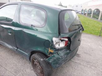 Toyota Yaris 1.0 VVTI picture 11