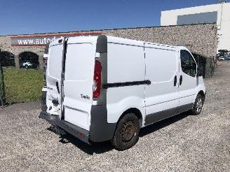 Renault Trafic 2.0    dci   M9R picture 3