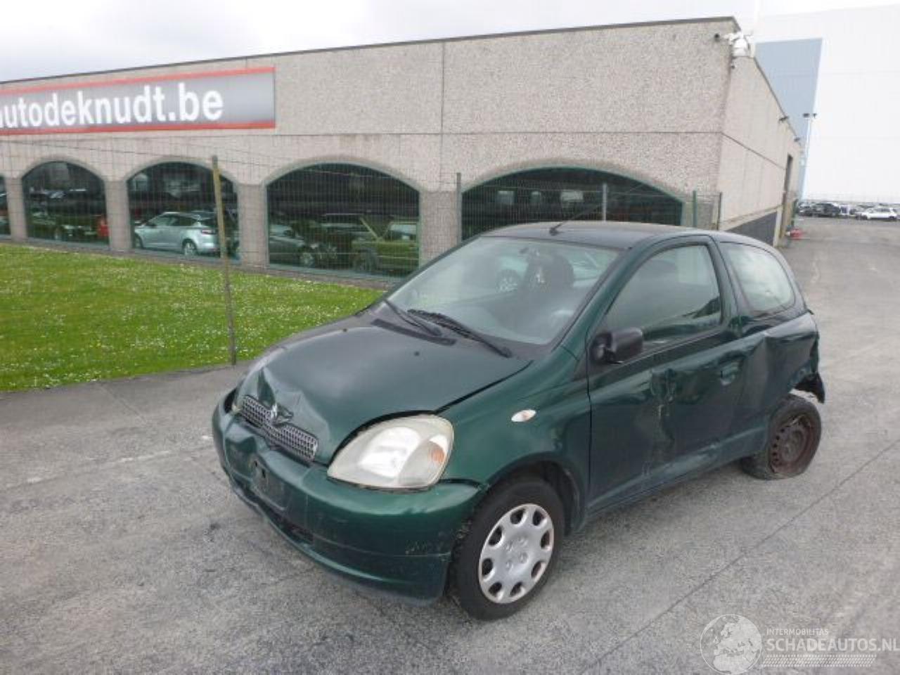 Toyota Yaris 1.0 VVTI