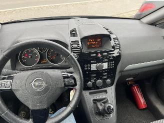 Opel Zafira ECO FLEX / 7-SEAT picture 17