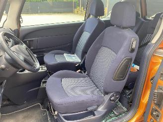 Peugeot 1007 DOLCE picture 19