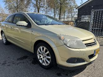 Opel Astra Opel Astra GTC 1.6 Enjoy picture 6