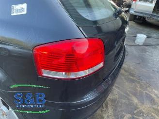 Coche siniestrado Audi A3 A3 (8P1), Hatchback 3-drs, 2003 / 2012 2.0 16V FSI 2003/6