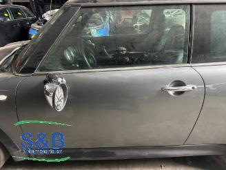 Mini Cooper S Mini Cooper S (R53), Hatchback, 2002 / 2006 1.6 16V picture 4