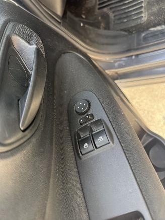 Fiat Punto Evo 0.9 TwinAir Street picture 12