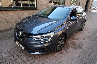 Auto incidentate Renault Mégane Renault Mégane Estate 1.3 TCe Intens 2022/8