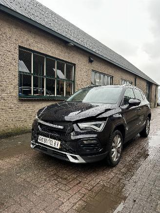 Schadeauto Seat Ateca TSI Business Intense 2020/11