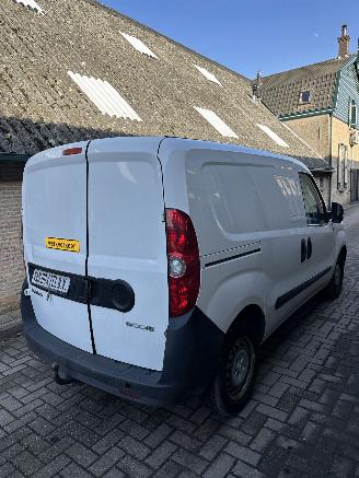 Opel Combo Opel Combo 1.3 CDTi L1H1 Edition picture 5