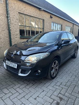 krockskadad bil auto Renault Mégane 1.6 Dynamique 2008/11