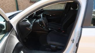 Peugeot 208 Peugeot 208 1.2 PureTech Active picture 19