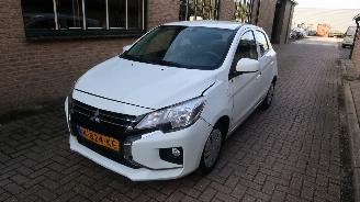 Voiture accidenté Mitsubishi Space-star Mitsubishi Space Star 1.2 Cool+                                                                                                                                                                                                                                 2021/2